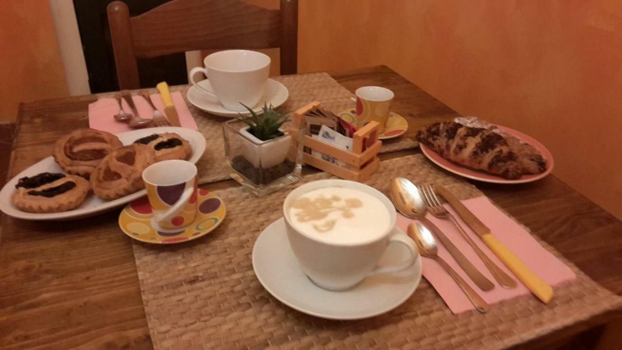 B&B La Mita Giuliano di Roma Buitenkant foto